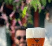 O sommelier de cervejas Thony Augusto Rodrigues, que mora em Pirenópolis, é jurado do maior concurso de rótulos do país, a ponta tendências para o mercado cervejeiro