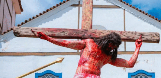 Confira a programação completa da Semana Santa 2026 em Pirenópolis: um dos maiores exemplos da religiosidade preservada no Brasil