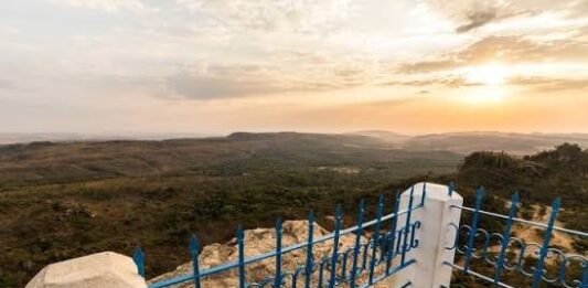 Pico dos Pireneus se torna patrimônio de Goiás e amplia proteção