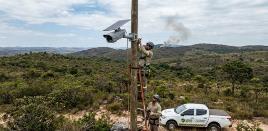 Parque Estadual dos Pireneus recebe tecnologia inteligente para detectar incêndios em tempo real no Cerrado